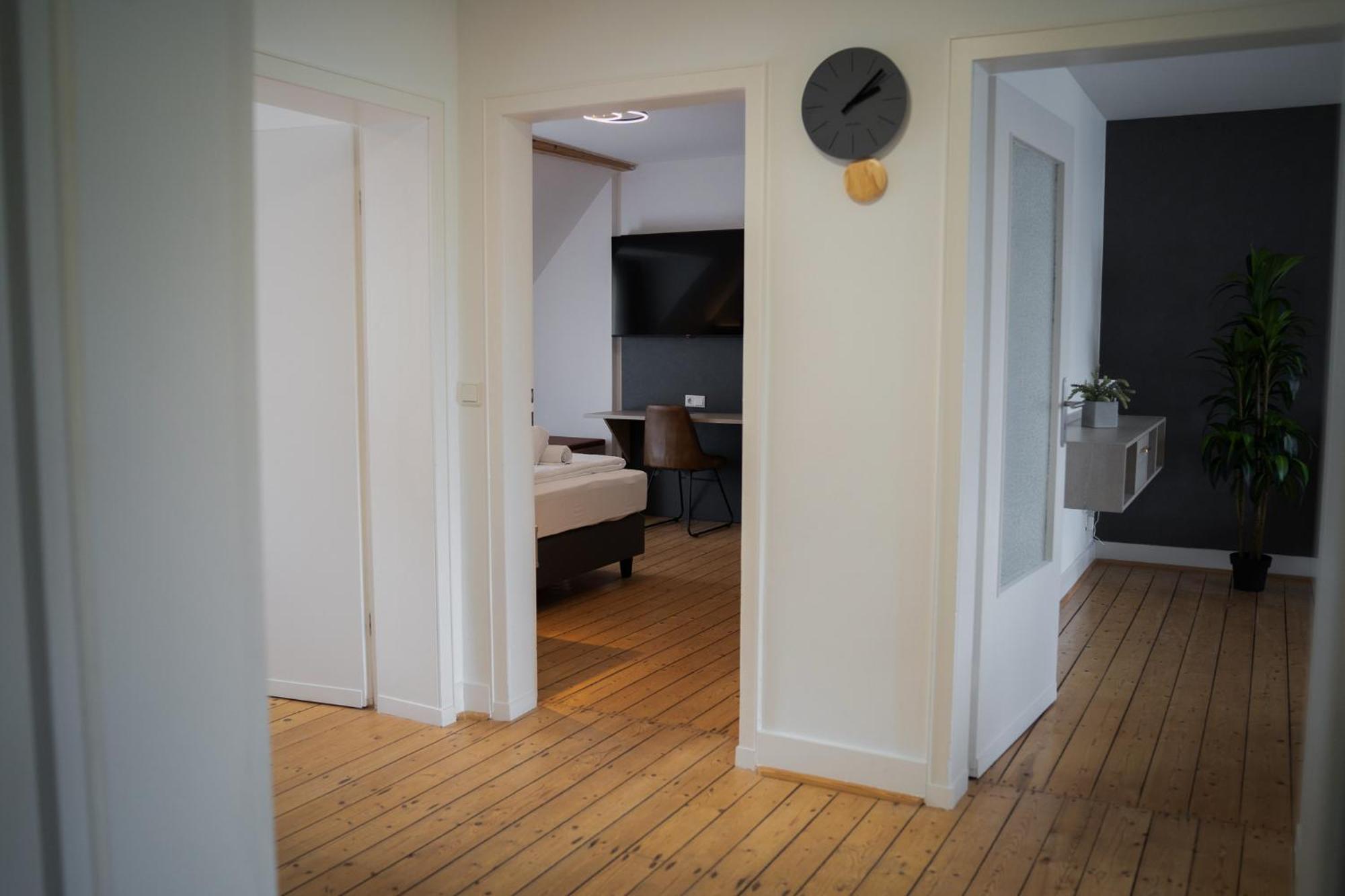 Junik Apartments Oberhausen โอเบอร์เฮาเซิน ภายนอก รูปภาพ
