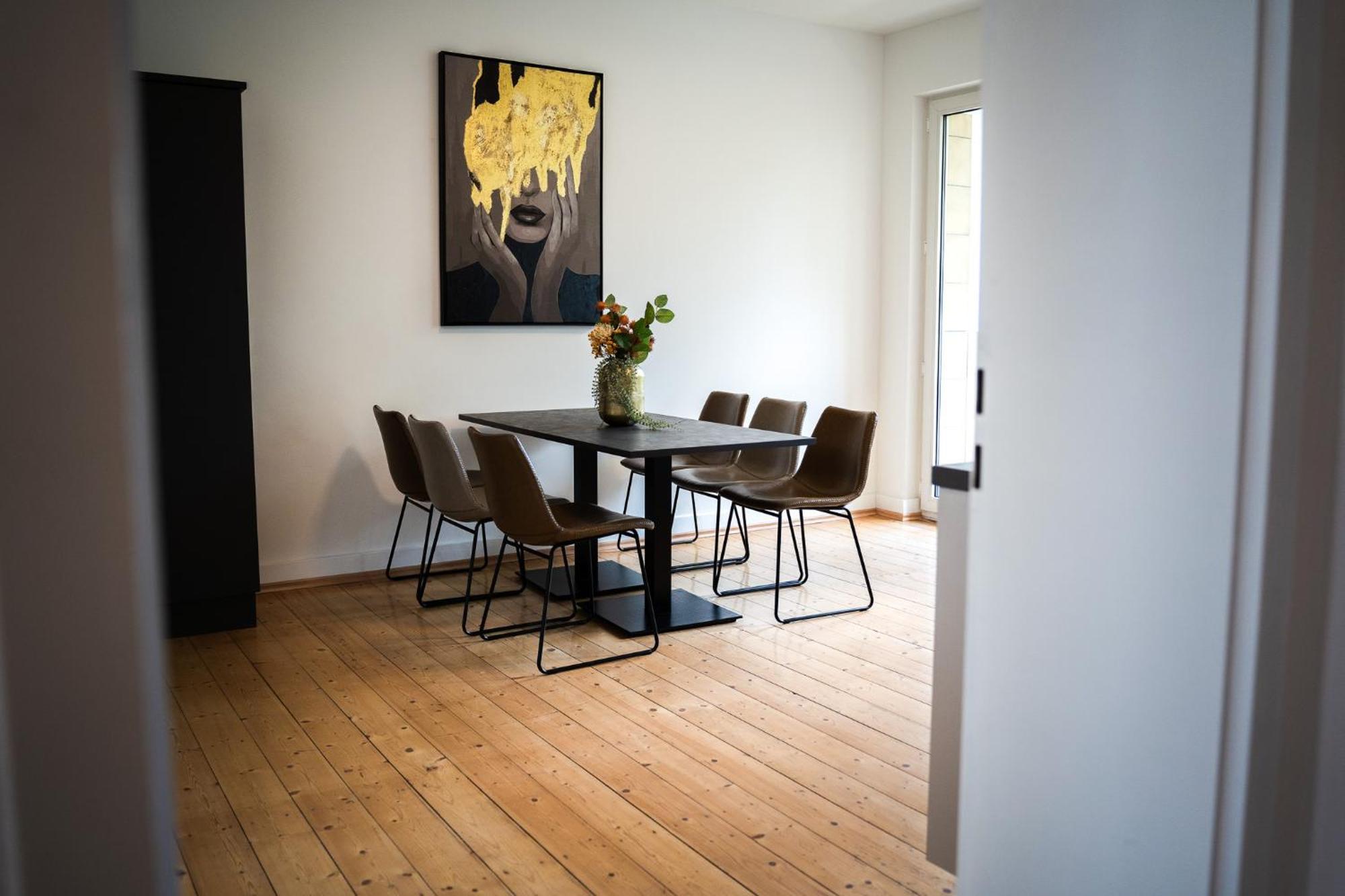 Junik Apartments Oberhausen โอเบอร์เฮาเซิน ภายนอก รูปภาพ